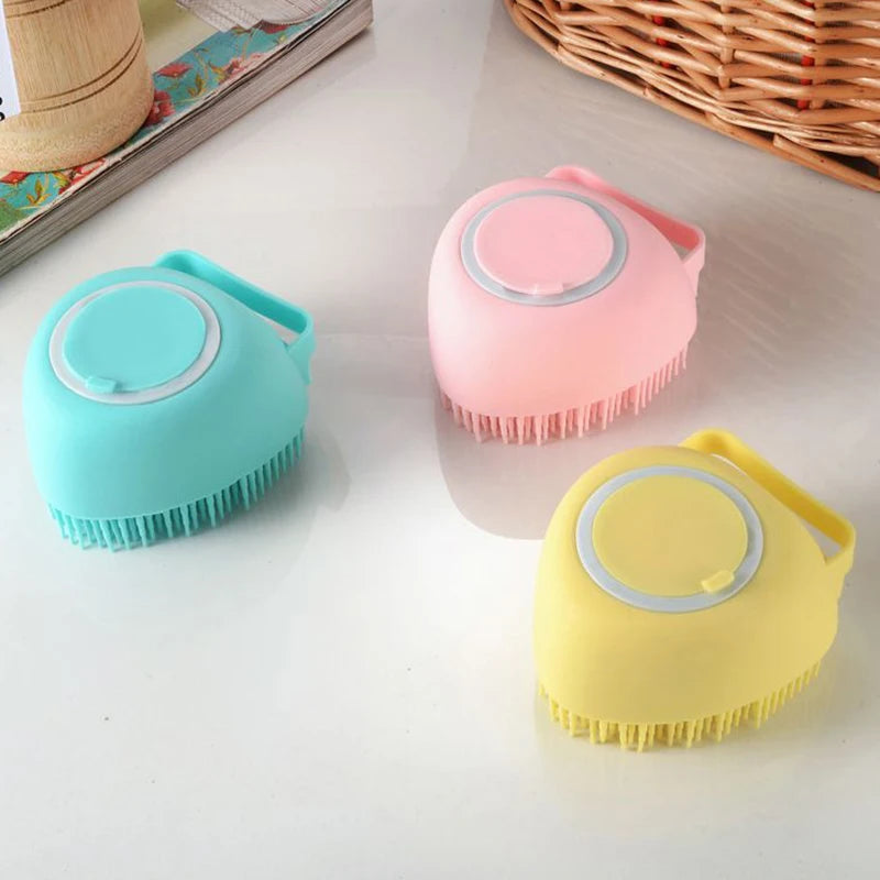 Silicone Pet Bath Brush with Soap Dispenser – Grooming for Dogs & Cats